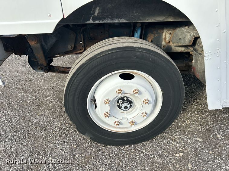 image for item OI9505 2012 Workhorse W62 delivery van