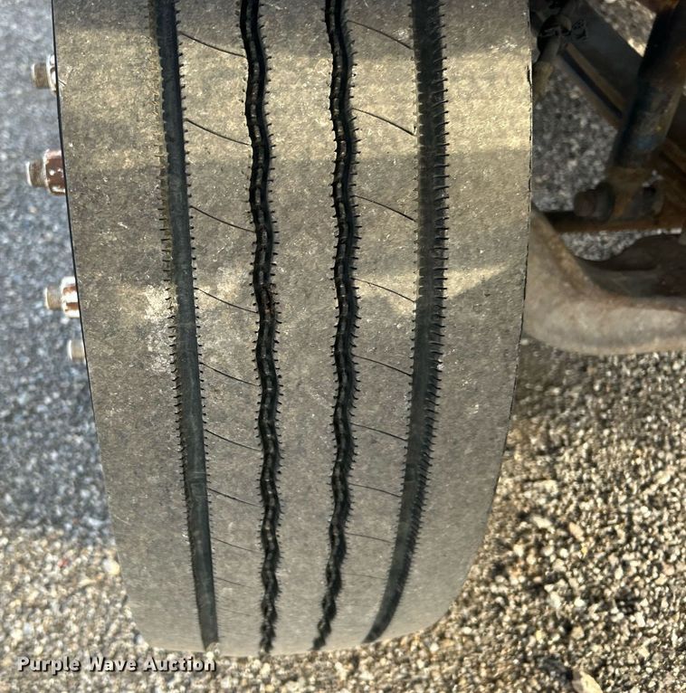 image for item OI9505 2012 Workhorse W62 delivery van