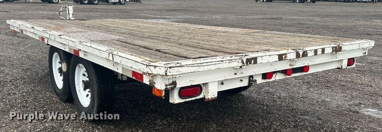 image for item OI9513 2002 C & B Quality Trailer Works C&B Quality Trailer equipment trailer