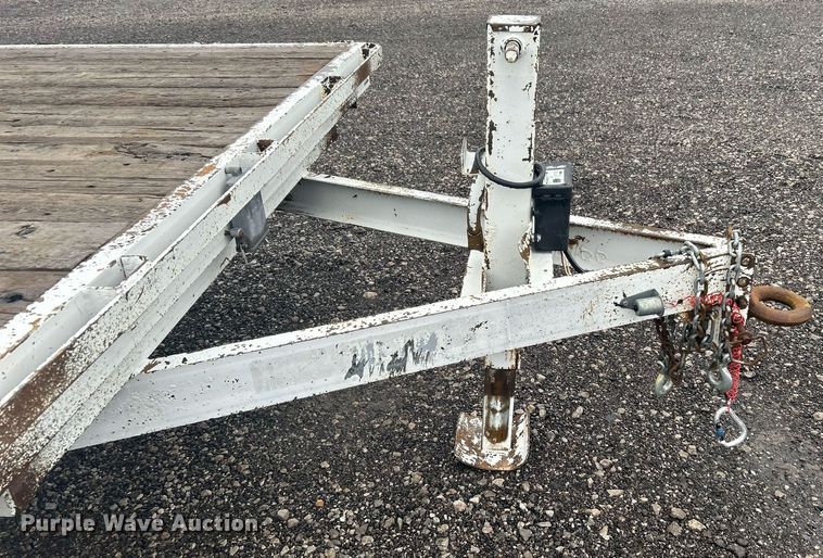 image for item OI9513 2002 C & B Quality Trailer Works C&B Quality Trailer equipment trailer