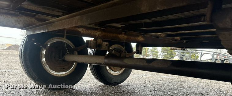 image for item OI9513 2002 C & B Quality Trailer Works C&B Quality Trailer equipment trailer