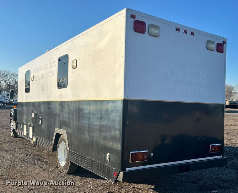 image for item OI9555 1995 GMC Top Kick mobile command center