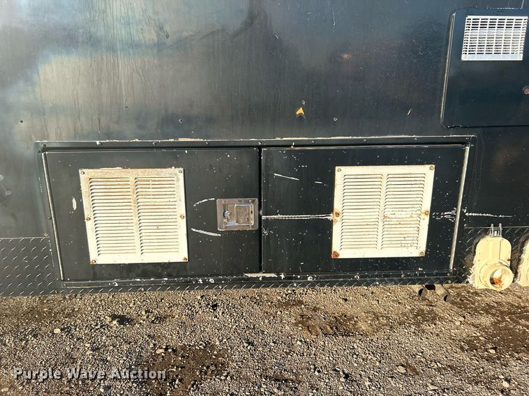 image for item OI9555 1995 GMC Top Kick mobile command center