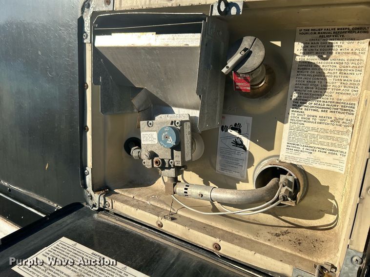 image for item OI9555 1995 GMC Top Kick mobile command center