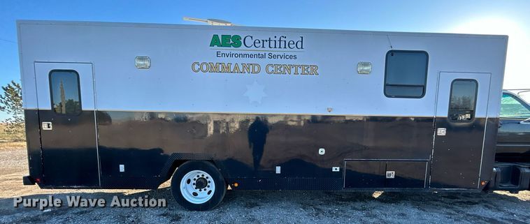 image for item OI9555 1995 GMC Top Kick mobile command center