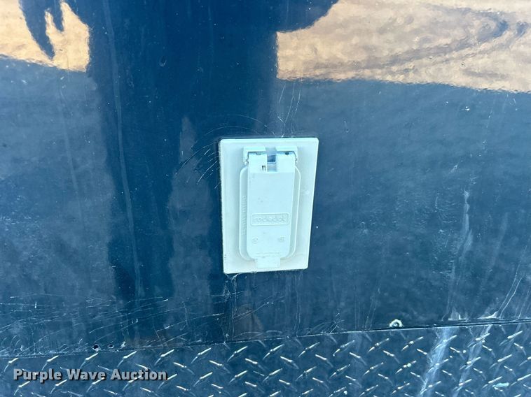 image for item OI9555 1995 GMC Top Kick mobile command center