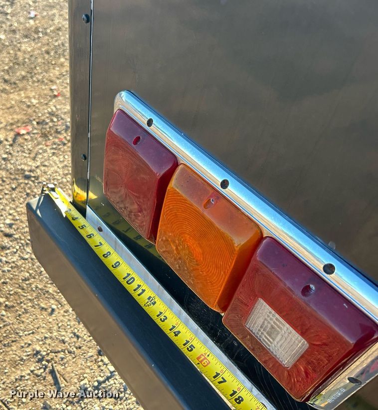 image for item OI9555 1995 GMC Top Kick mobile command center