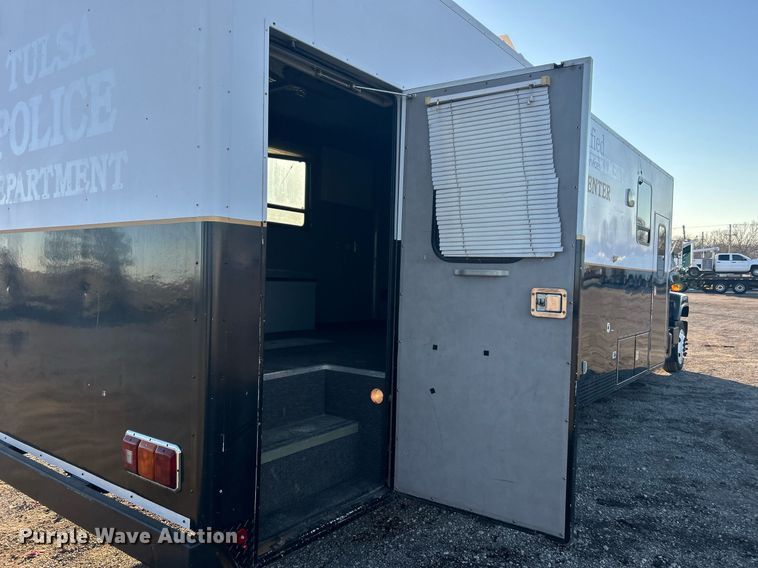 image for item OI9555 1995 GMC Top Kick mobile command center