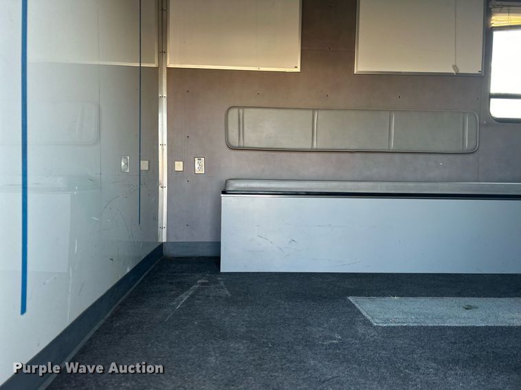 image for item OI9555 1995 GMC Top Kick mobile command center