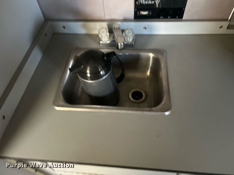 image for item OI9555 1995 GMC Top Kick mobile command center