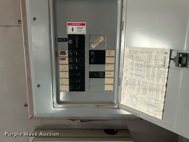 image for item OI9555 1995 GMC Top Kick mobile command center