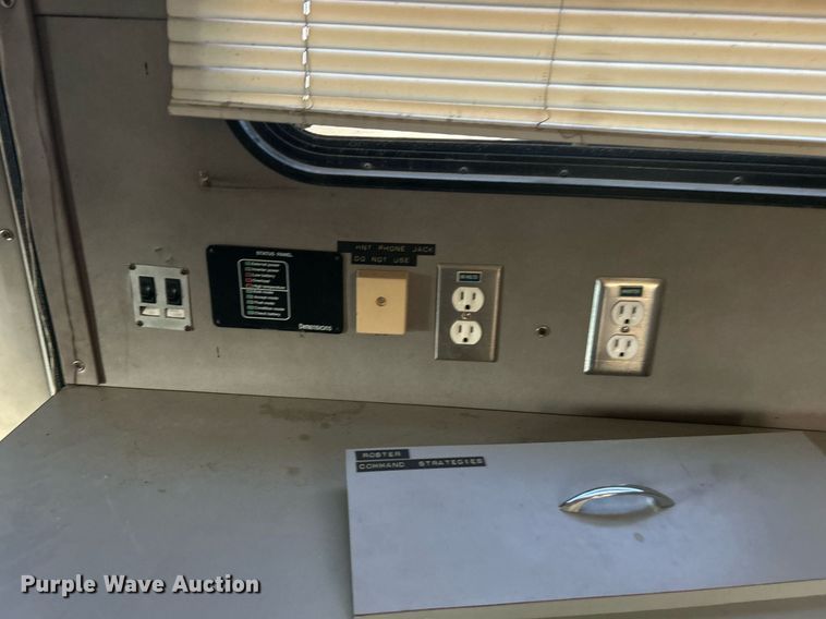 image for item OI9555 1995 GMC Top Kick mobile command center