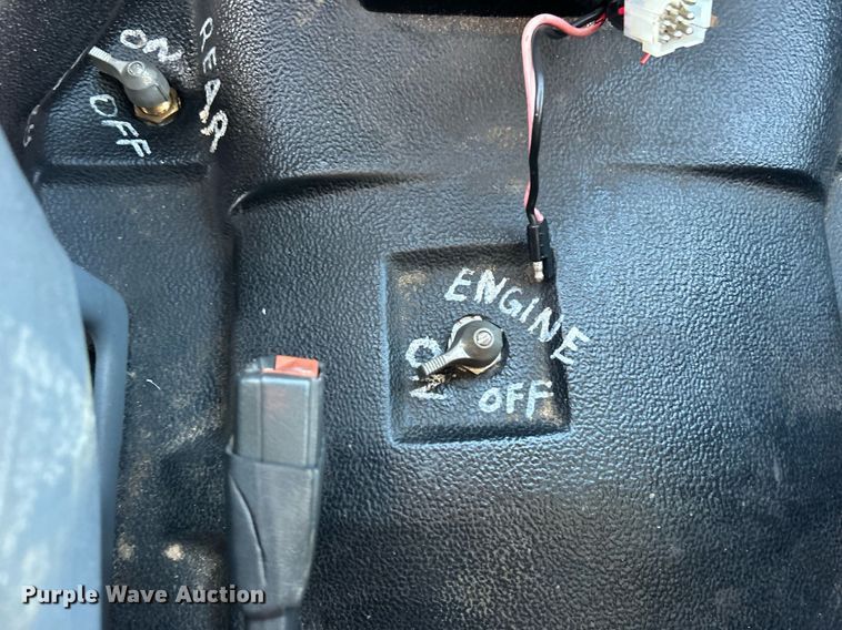 image for item OI9555 1995 GMC Top Kick mobile command center