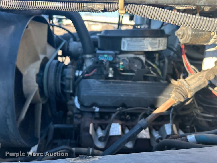 image for item OI9555 1995 GMC Top Kick mobile command center