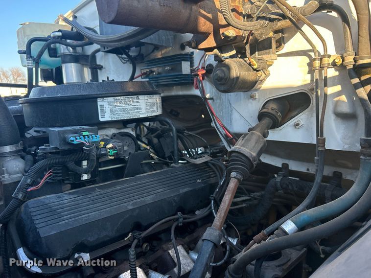 image for item OI9555 1995 GMC Top Kick mobile command center