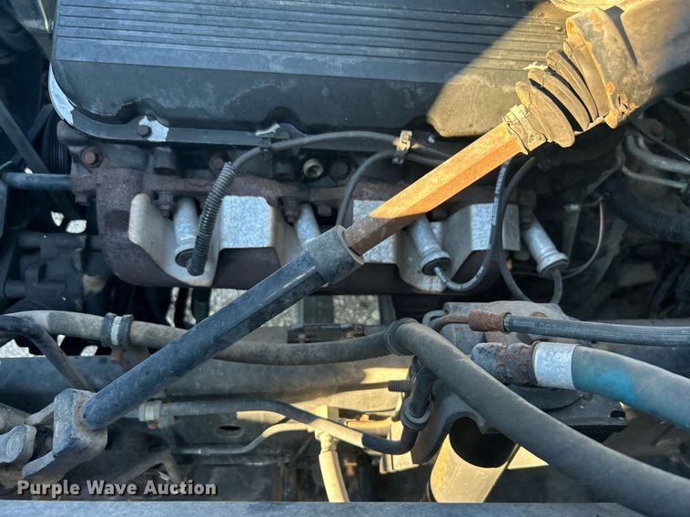 image for item OI9555 1995 GMC Top Kick mobile command center