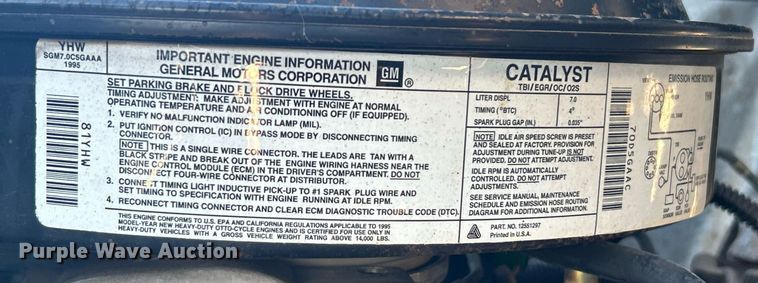 image for item OI9555 1995 GMC Top Kick mobile command center