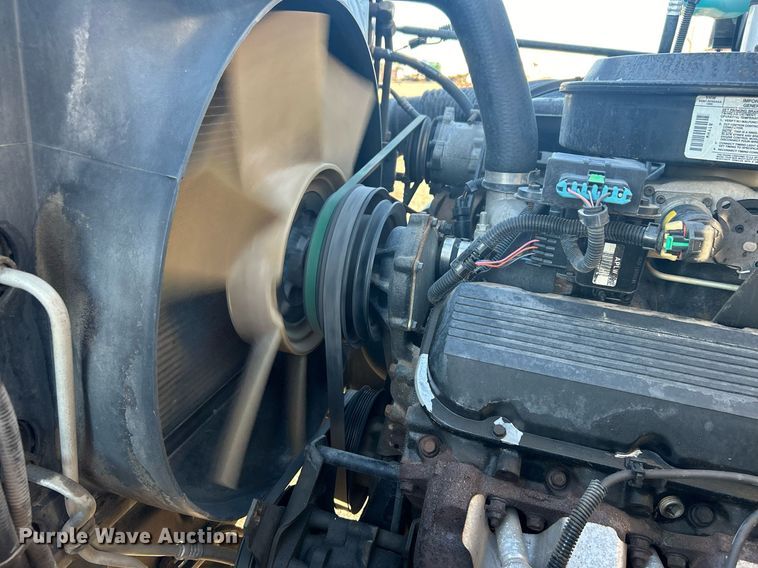 image for item OI9555 1995 GMC Top Kick mobile command center