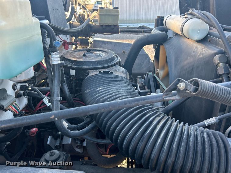 image for item OI9555 1995 GMC Top Kick mobile command center