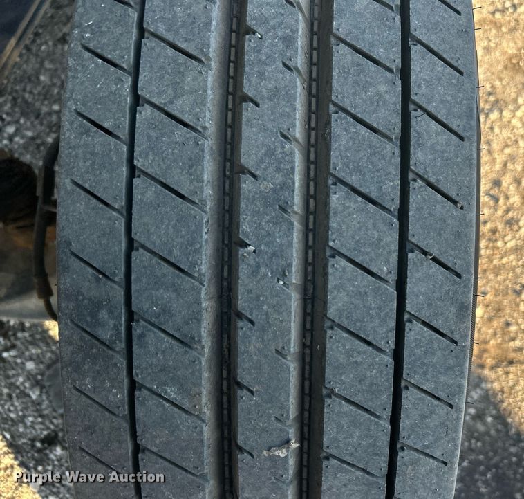 image for item OI9555 1995 GMC Top Kick mobile command center