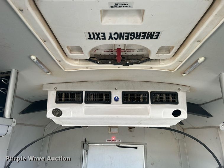 image for item OI9556 2019 Freightliner  Business Class M2 shuttle bus