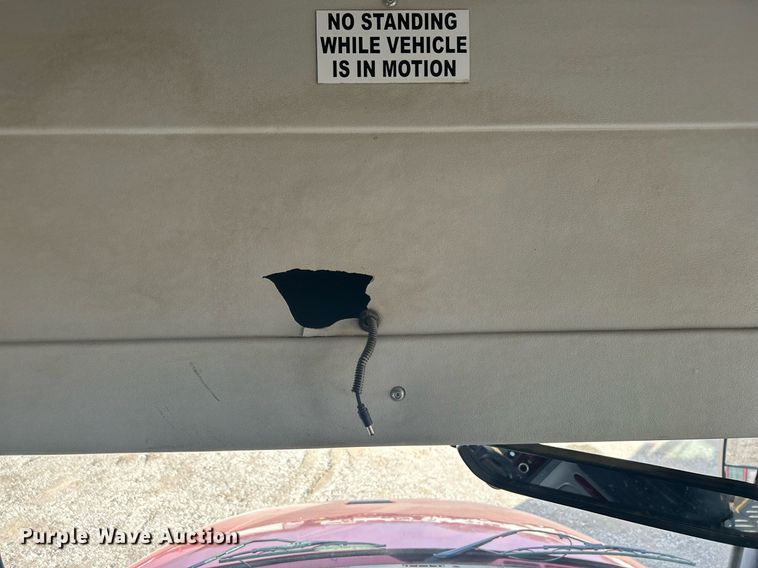 image for item OI9556 2019 Freightliner  Business Class M2 shuttle bus