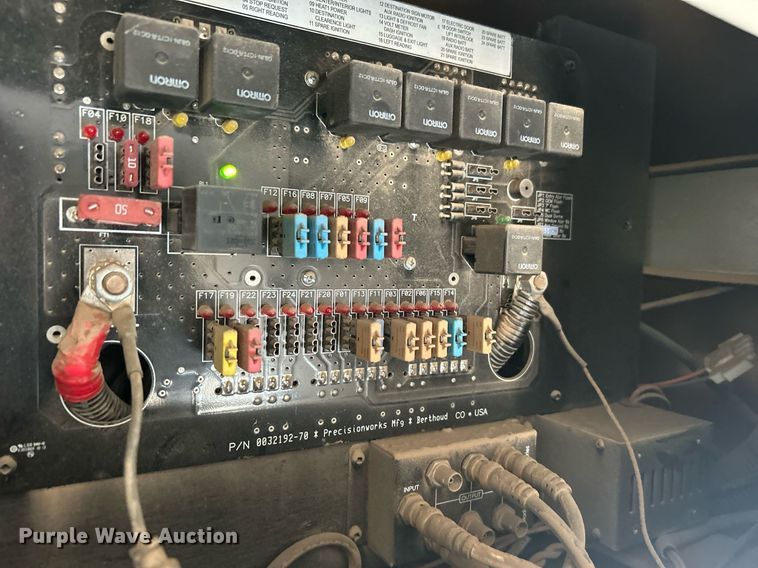 image for item OI9556 2019 Freightliner  Business Class M2 shuttle bus