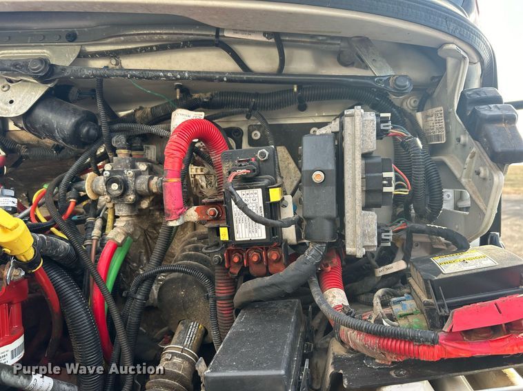 image for item OI9556 2019 Freightliner  Business Class M2 shuttle bus