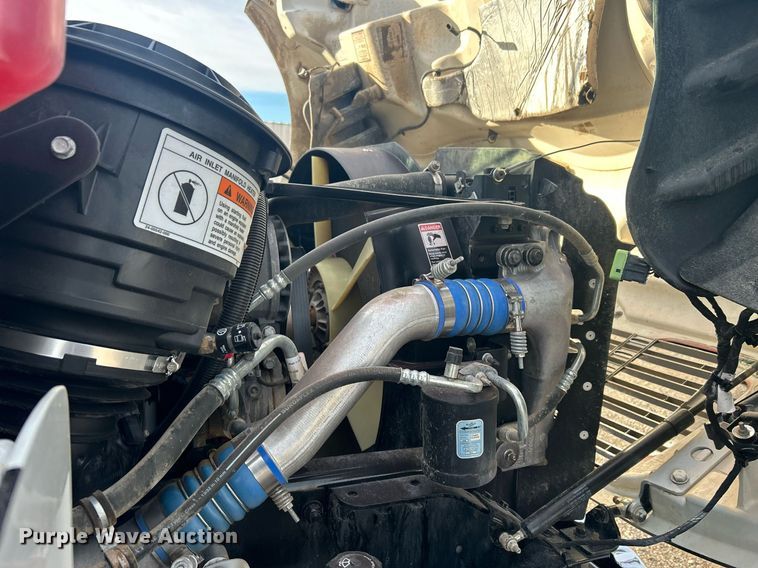 image for item OI9556 2019 Freightliner  Business Class M2 shuttle bus