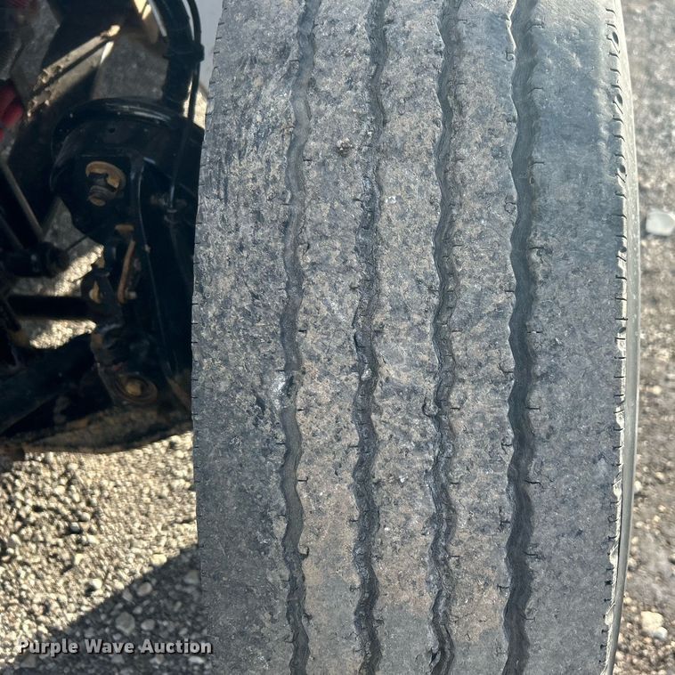 image for item OI9556 2019 Freightliner  Business Class M2 shuttle bus