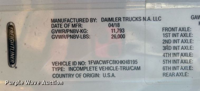 image for item OI9556 2019 Freightliner  Business Class M2 shuttle bus