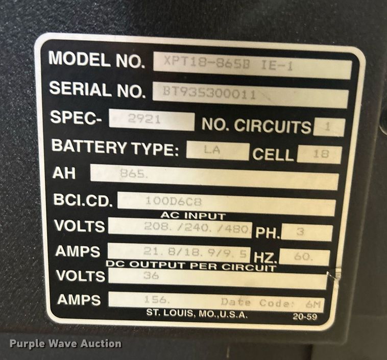 image for item OI9558 Extreme Power XPT18-865B forklift battery charger