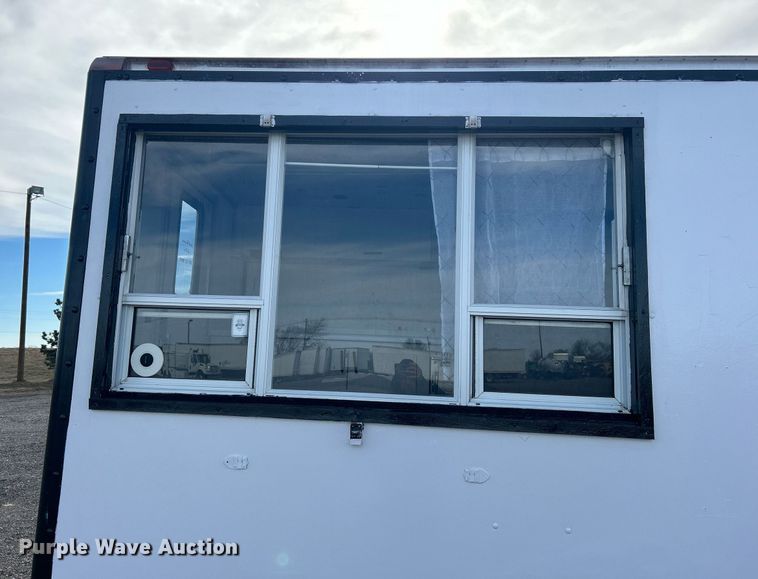 image for item OI9562 2006 Chevrolet Express food truck