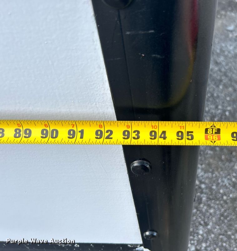 image for item OI9562 2006 Chevrolet Express food truck