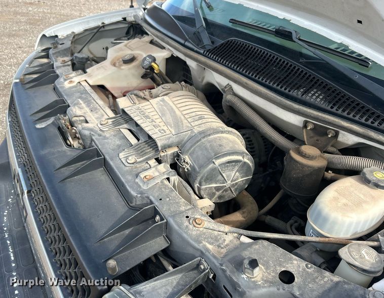 image for item OI9562 2006 Chevrolet Express food truck