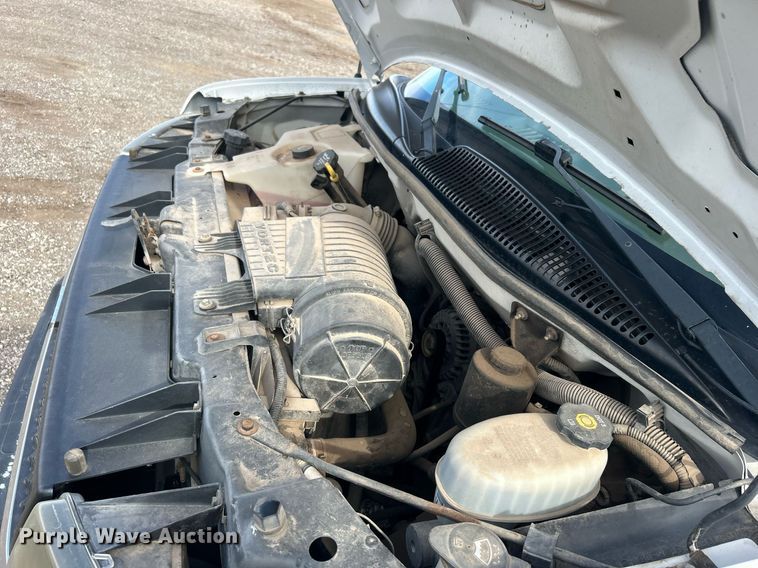 image for item OI9562 2006 Chevrolet Express food truck