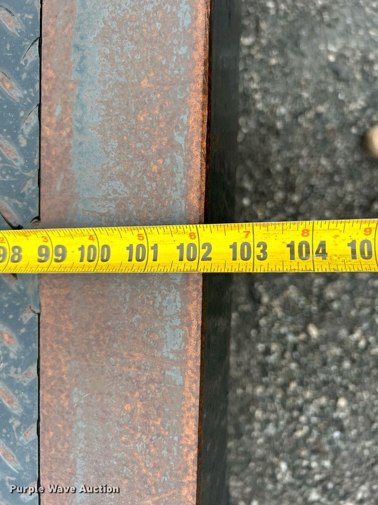 image for item OI9565 2010 International  4300 SBA rollback truck