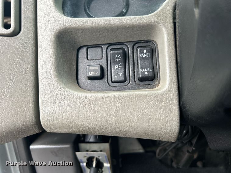 image for item OI9565 2010 International  4300 SBA rollback truck