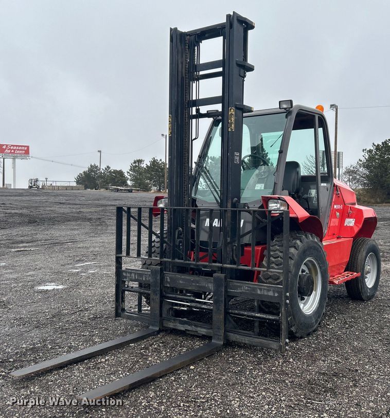image for item OI9567 2016 Manitou M30-2 forklift