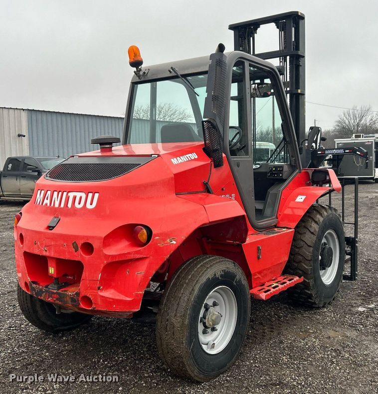 image for item OI9567 2016 Manitou M30-2 forklift
