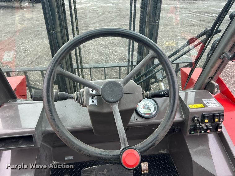 image for item OI9567 2016 Manitou M30-2 forklift