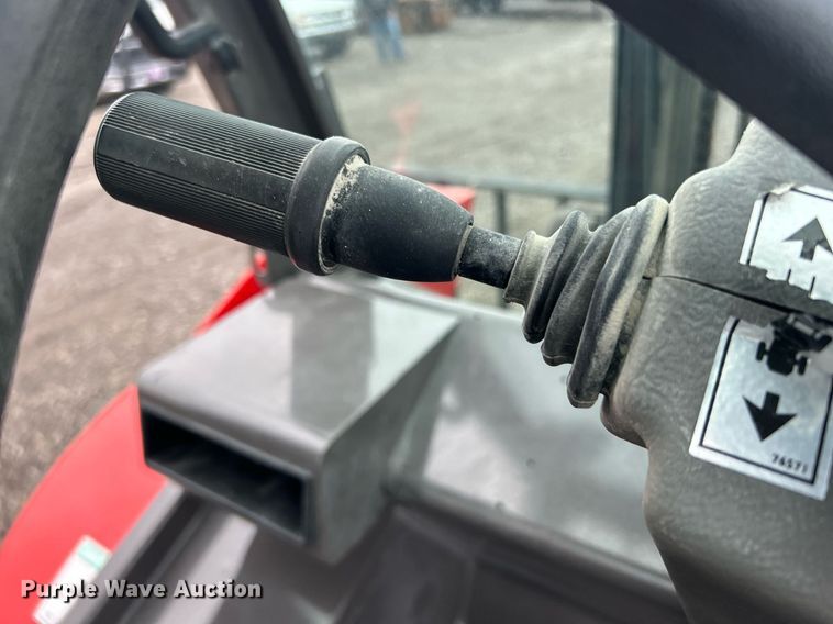 image for item OI9567 2016 Manitou M30-2 forklift