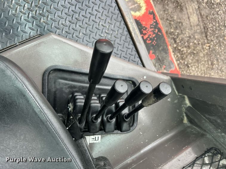 image for item OI9567 2016 Manitou M30-2 forklift