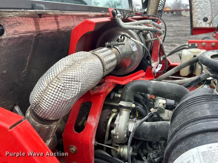 image for item OI9567 2016 Manitou M30-2 forklift