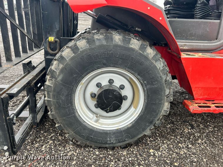 image for item OI9567 2016 Manitou M30-2 forklift