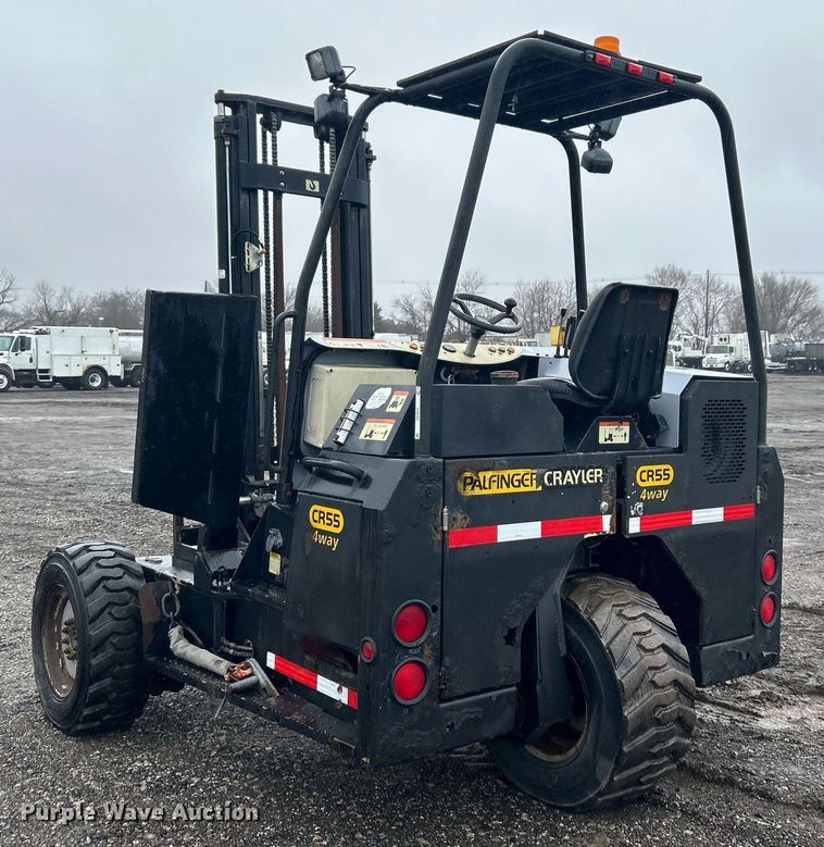 image for item OI9568 2014 Palfinger CR55 forklift