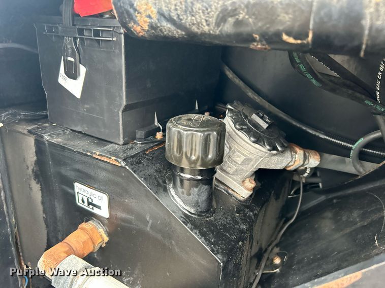 image for item OI9568 2014 Palfinger CR55 forklift