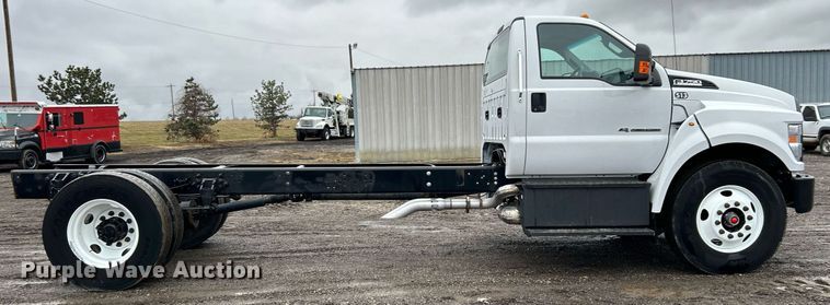 image for item OI9575 2018 Ford  F750 Super Duty truck cab and chassis