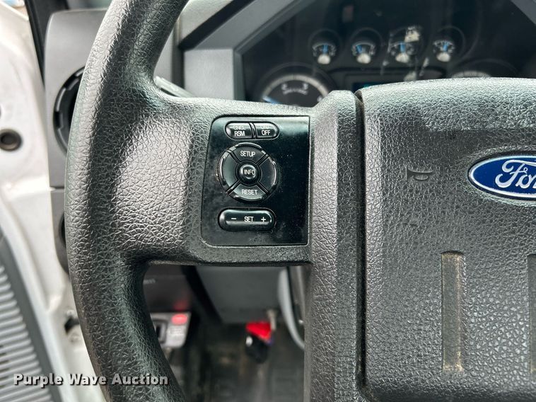 image for item OI9575 2018 Ford  F750 Super Duty truck cab and chassis