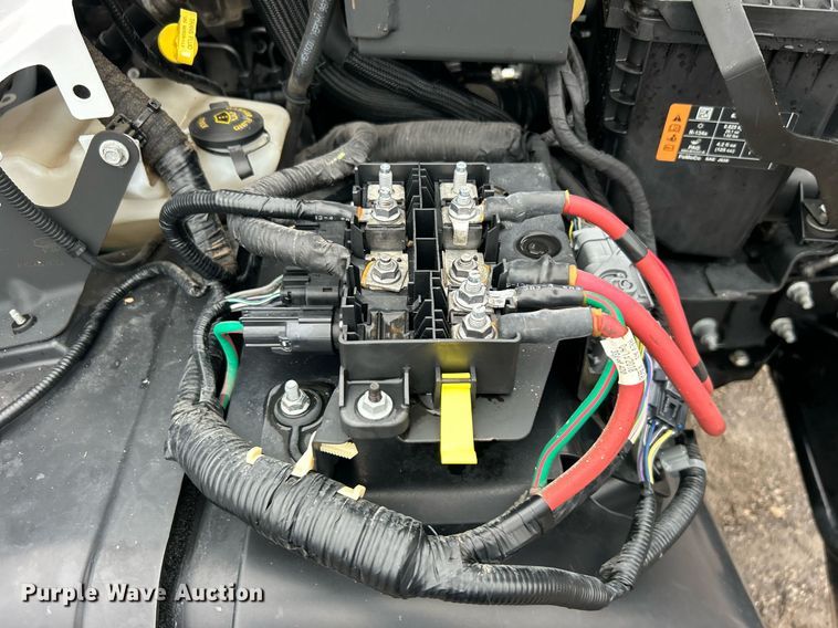 image for item OI9575 2018 Ford  F750 Super Duty truck cab and chassis